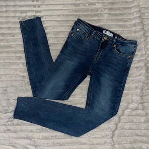 7 For All Mankind Luxe Vintage Skinny Jeans • Girls Size 12 (women’s 24”)